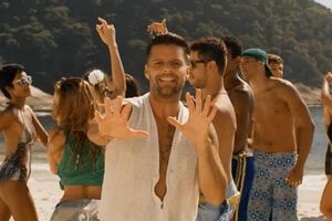 Ricky Martin lança música para o Mundial do Brasil (vídeos)