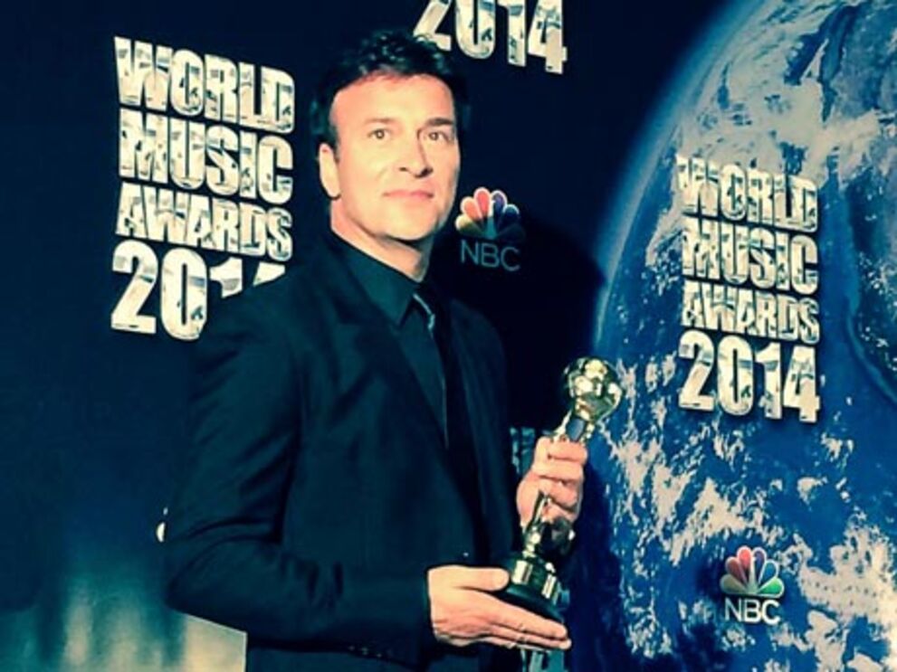 Tony Carreira vence prémio nos World Music Awards