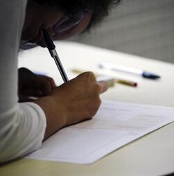 Pergunta “repetida” no exame de Português não prejudicou equidade, conclui EduQA