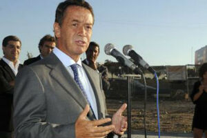 Ex-ministro sai do BES com reforma milionária