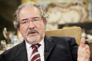 Isaltino sai em liberdade condicional