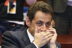 Nicolas Sarkozy detido