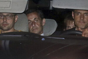 Sarkozy suspeito de corrupção 