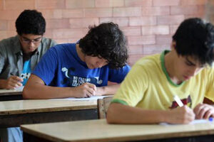 Notas sobem a Português e Matemática nos exames do 9º ano