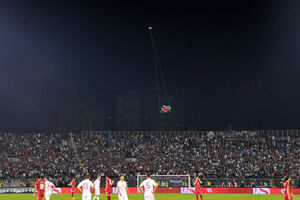 Irmão de primeiro-ministro albanês nega ter guiado o drone (vídeo)