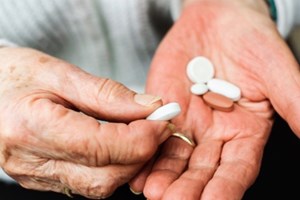 Infeções por bactérias resistentes originam anualmente 1.160 mortes em Portugal