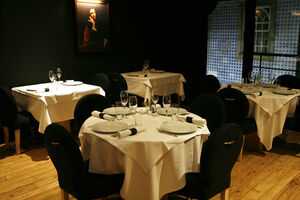 Bubbles Vanity Food & Bar