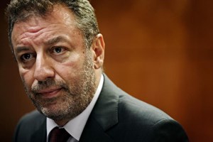Nuno Crato lamenta 'acusações irresponsáveis e falsas' de secretário de Estado da Educação