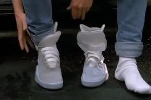 Back to the Future 2 - Nike Air 2015 Kicks.mp4