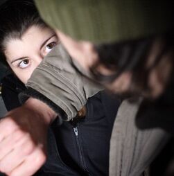 Quase metade das mulheres portuguesas já foram vítimas de violência. O número de homens não fica atrás