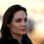 Por que é que Angelina Jolie é a mulher mais admirada do mundo?