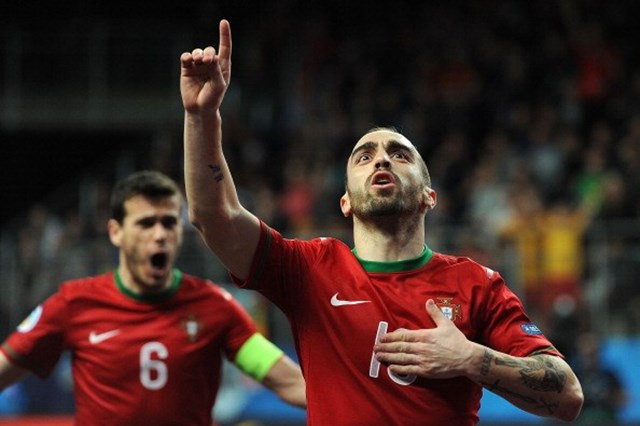 Dois portugueses candidatos a melhor jogador de futsal do mundo