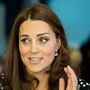 Kate Middleton aposta na roupa low cost