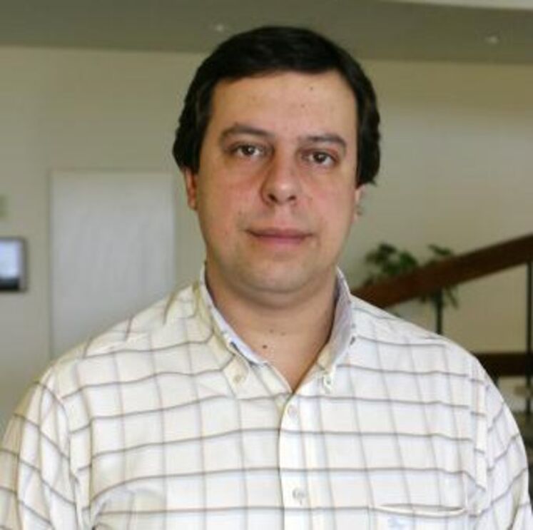 Fausto Coutinho deixa direcção de informação da rádio pública