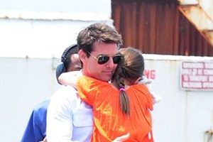 Tom Cruise não vê a filha há um ano