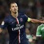 Ibrahimovic marca três e coloca PSG na final da Taça