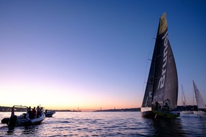 Volvo Ocean Race: falta de vento em Algés tramou espanhóis