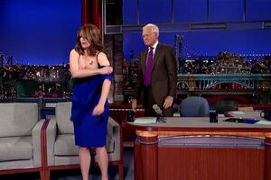 TinaFeysLastDressEverDavidLetterman.mp4
