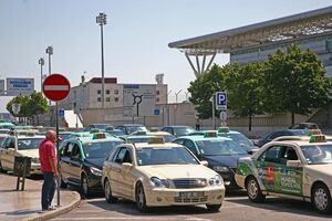 Táxi aeroporto, Portela