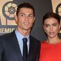 Cristiano Ronaldo terá traído Irina com umas “12 mulheres”