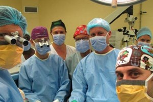 Foi o primeiro a receber transplante de pénis e vai ser pai
