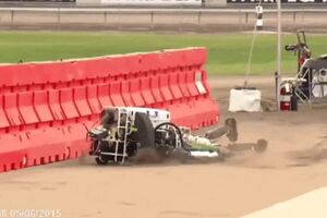 ACompilationofRobotsFallingDownattheDARPARoboticsChallenge.mp4