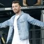 Sam Smith está a ser vítima de homofobia