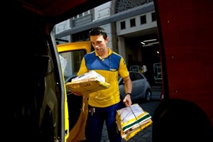 Greve nos Correios do Brasil afecta votos dos emigrantes