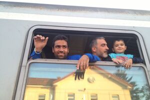refugiados; Croácia; Tovarnik; comboios; diário