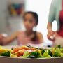 Dieta vegan em crianças é possível mas tem riscos