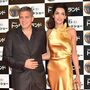 Vizinhos de Clooney e Amal não aguentam mais