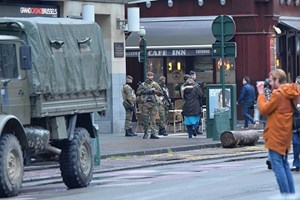 Bruxelas em alerta máximo: quatro pessoas detidas