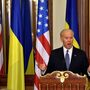 Joe Biden defende que Moscovo deve devolver Crimeia à Ucrânia