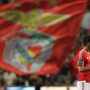 Golo no fim vale três pontos ao Benfica