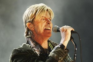 Músicos e fãs recordam David Bowie
