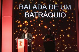 Leonor Teles ganha Urso de Ouro para Curta Metragem em Berlim