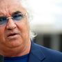 Flavio Briatore tem uma cara nova. Veja aqui