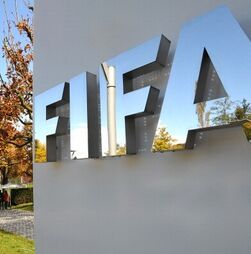 FIFA abre processo disciplinar à federação espanhola por cânticos racistas