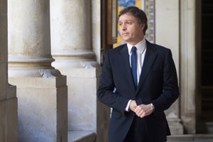 PS Coimbra viola lei do partido