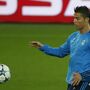 'Cristiano Ronaldo nem se mexe nos treinos'