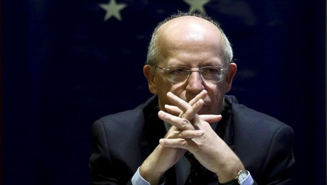 Augusto santos Silva Costa