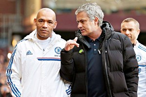 'Depois do derrame cerebral, Mourinho ligou todos os dias aos meus filhos'