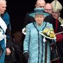 Rainha gasta 40 milhões em obras nos seus palácios