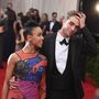 Robert Pattinson e FKA Twigs cancelam noivado?