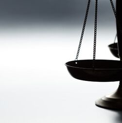 Trinta e cinco arguidos acusados em processo de fraude fiscal que lesou Estado em 1,6ME