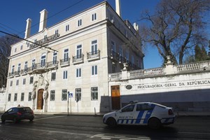 Denúncia revela gastos milionários dos Solicitadores