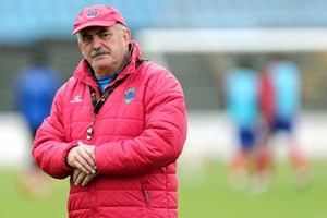 Liga imortaliza treinador com Prémio Vítor Oliveira
