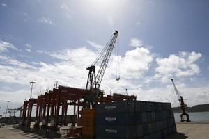 Sindicato dos Estivadores anuncia acordo e suspende greve no porto do Caniçal