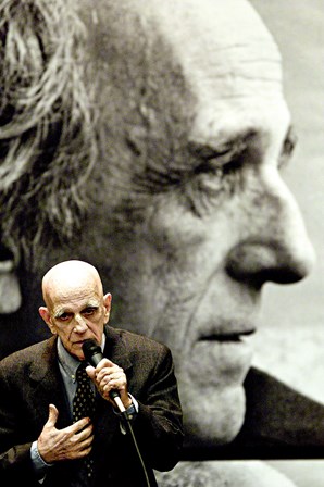 Rubem Fonseca comemora 90 anos com livro de contos
