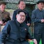 Coreia do Norte proíbe casamentos e funerais